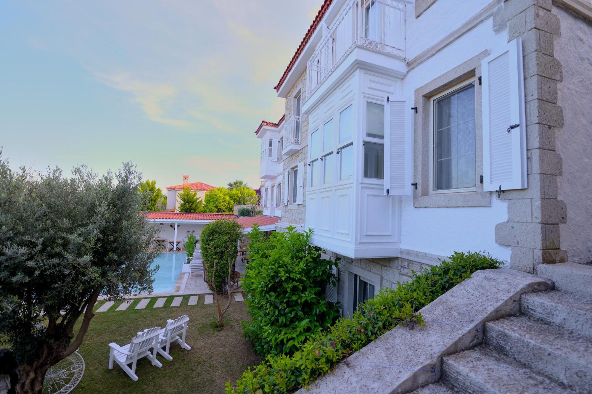 Peremere Alacati Otel 외부 사진